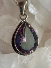 Load image into Gallery viewer, 8.1 Carat Mystic Topaz Necklace