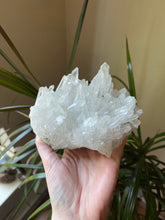 Load image into Gallery viewer, Clear Quartz