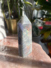 Load image into Gallery viewer, Labradorite Tower