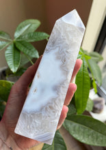 Load image into Gallery viewer, Agate Tower