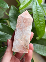 Load image into Gallery viewer, Pink Flower Agate