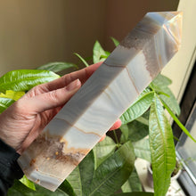 Load image into Gallery viewer, Agate Tower