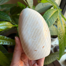 Load image into Gallery viewer, Stripe Agate
