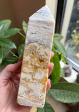 Load image into Gallery viewer, Druzy Stripe Agate