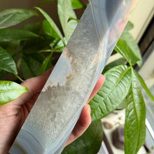 Load image into Gallery viewer, Agate Tower