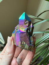 Load image into Gallery viewer, Titanium Aura Quartz
