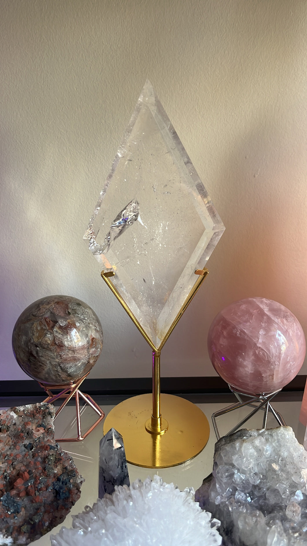 Clear Quartz Diamond w/ stand