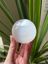 Load image into Gallery viewer, Selenite Sphere
