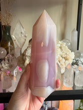 Load image into Gallery viewer, Pink Jelly Agate
